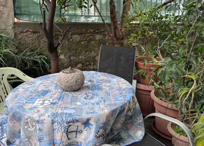 Popii Al Mare In Storica Fronte Mare Con Wifi E Aria Condizionata, Arredamenti Di Pregio E Giardino Parcheggio A Pagamento Su Richiesta Villa *