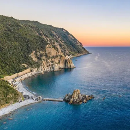 Popii Al Mare In Storica Fronte Mare Con Wifi E Aria Condizionata, Arredamenti Di Pregio E Giardino Villa Riva Trigoso