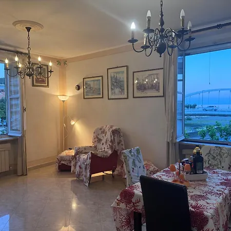 Villa Popii Al Mare In Storica Fronte Mare Con Wifi E Aria Condizionata, Arredamenti Di Pregio E Giardino Riva Trigoso