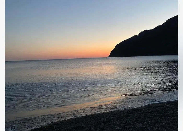 Villa Popii Al Mare In Storica Fronte Mare Con Wifi E Aria Condizionata, Arredamenti Di Pregio E Giardino Parcheggio A Pagamento Su Richiesta
