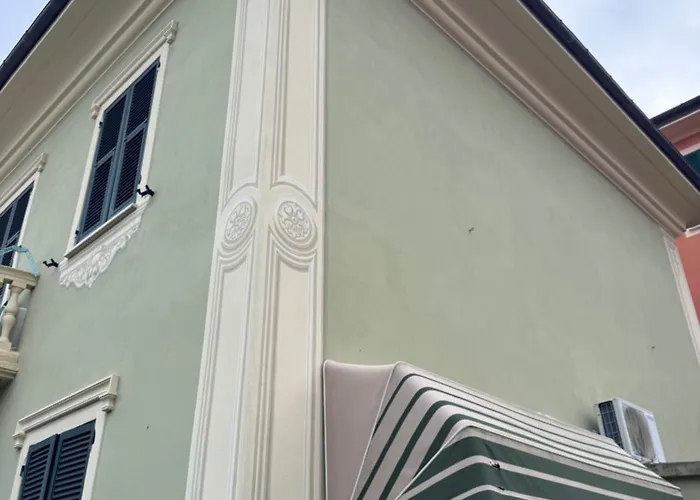 Popii Al Mare In Storica Fronte Mare Con Wifi E Aria Condizionata, Arredamenti Di Pregio E Giardino Parcheggio A Pagamento Su Richiesta Villa